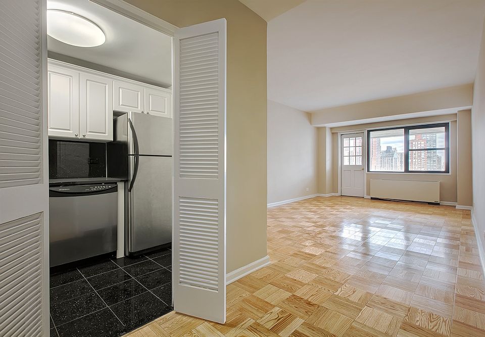 1st image of 305 E 86th St APT 12LW