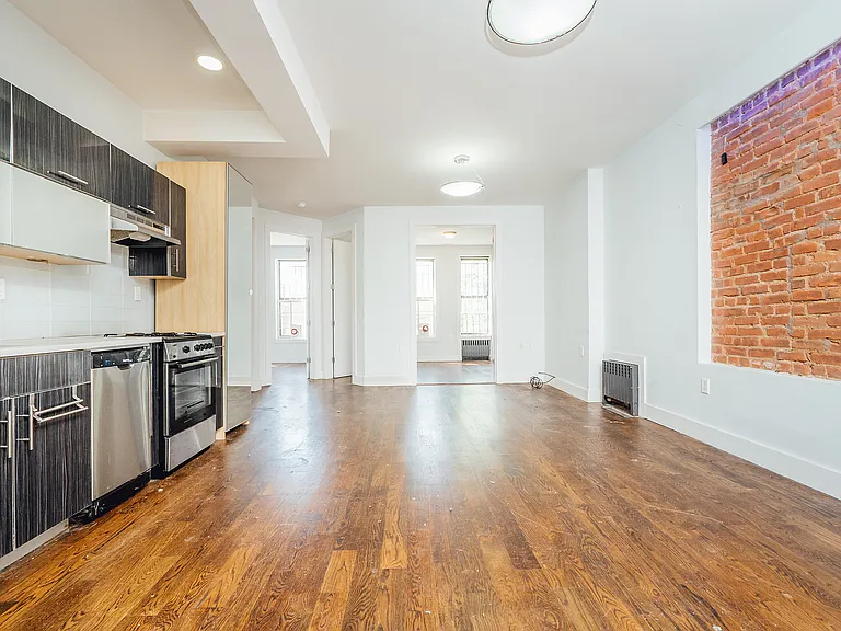 287 Troutman St #2A — Photo 1