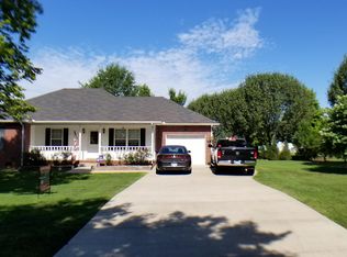 1266 Woods Ferry Rd, Gallatin, TN 37066