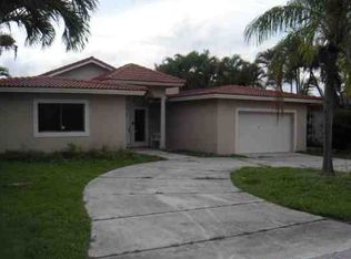 317 S Riverside Dr, Pompano Beach, FL 33062