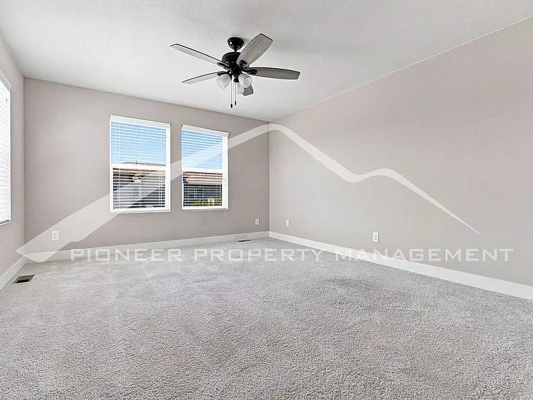 16137 E Elk Pl — Photo 10
