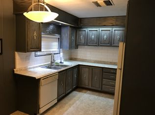 1395 Lause Rd, Bullhead City, AZ 86442