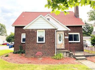 945 Eggert Rd, Amherst, NY 14226