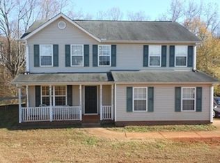 316 Red Fox Ln, Chesnee, SC 29323