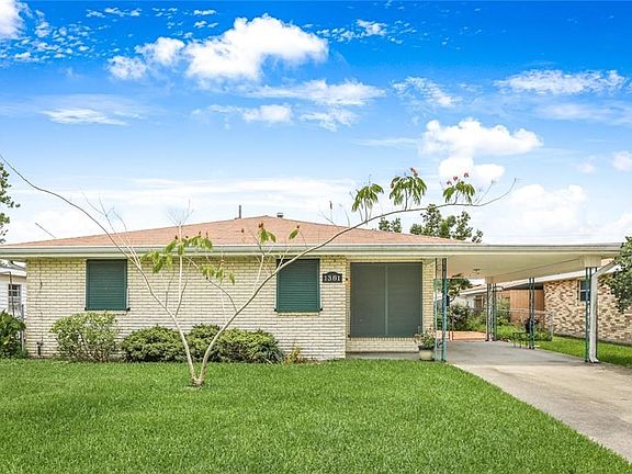 5th image of 1381 Dogwood Dr