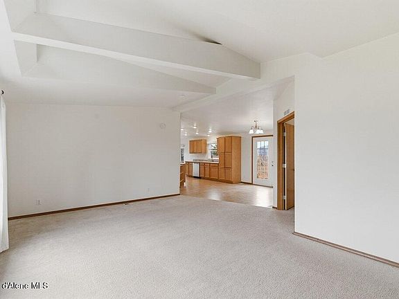 5th image of 10671 N Idaho Rd