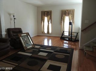 2509 Terra Cotta Cir, Herndon, VA 20171