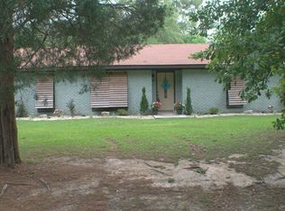 8701 Hallstrom St, Moss Point, MS 39562