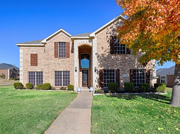 1737 Running River Dr, Desoto, TX 75115