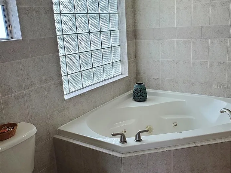 47 Fenimore Ln — Photo 14