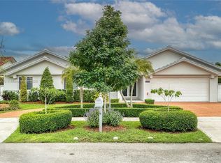 Rally Sub, Miami, FL 33165