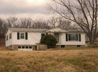 351 Walkchalk Rd, Kittanning, PA 16201