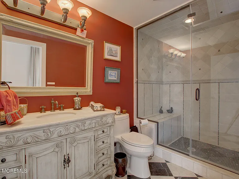 1007 Ocean Ave — Photo 5
