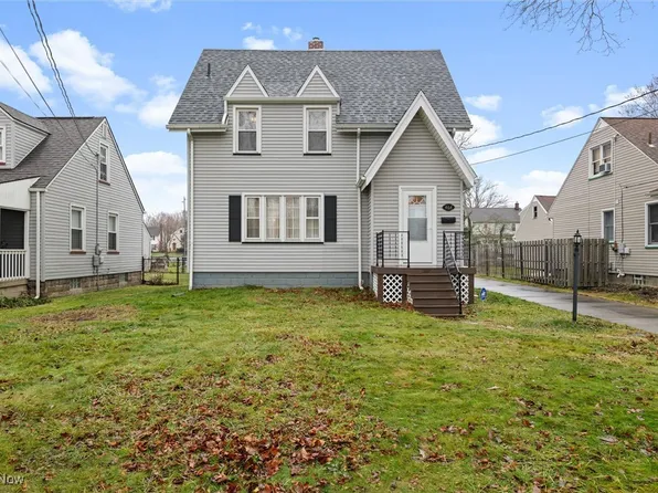 464 Meadowbrook Ave SE, Warren, OH 44483