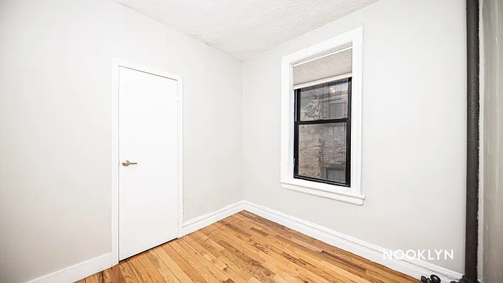 Rented by Nooklyn NYC LLC | media 19