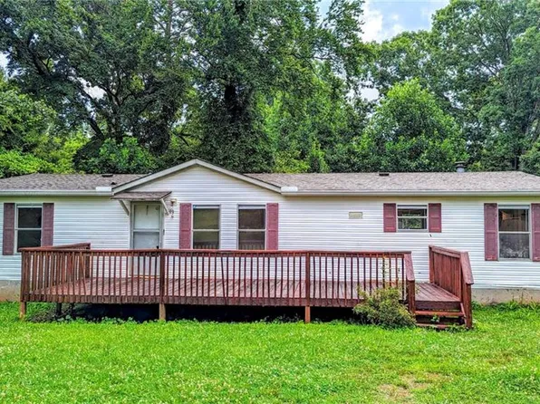 99 Center Grove Dr, Cleveland, GA 30528