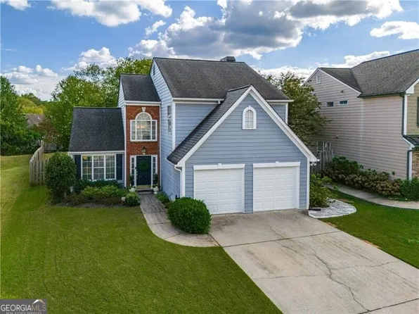 5060 Amber Leaf Dr, Roswell, GA 30076
