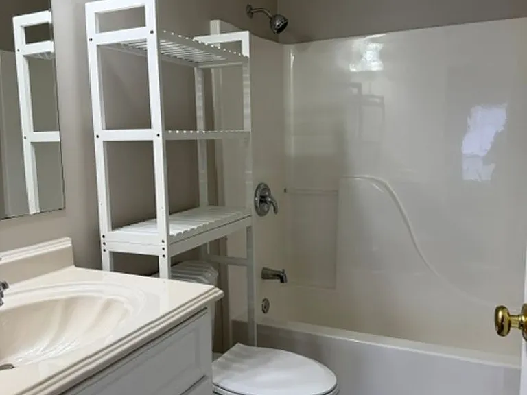 175 E Grande Ave #8 — Photo 11