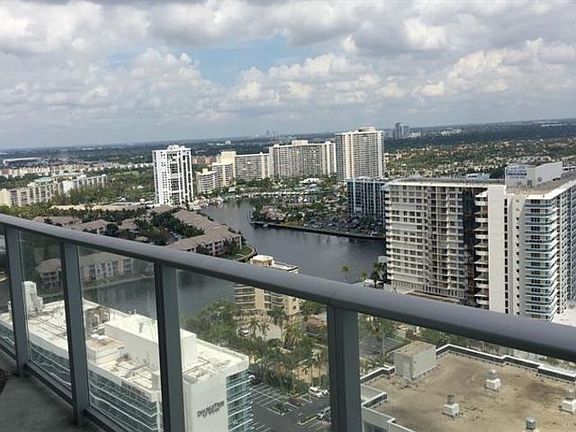 5th image of 4111 S Ocean Dr #21A