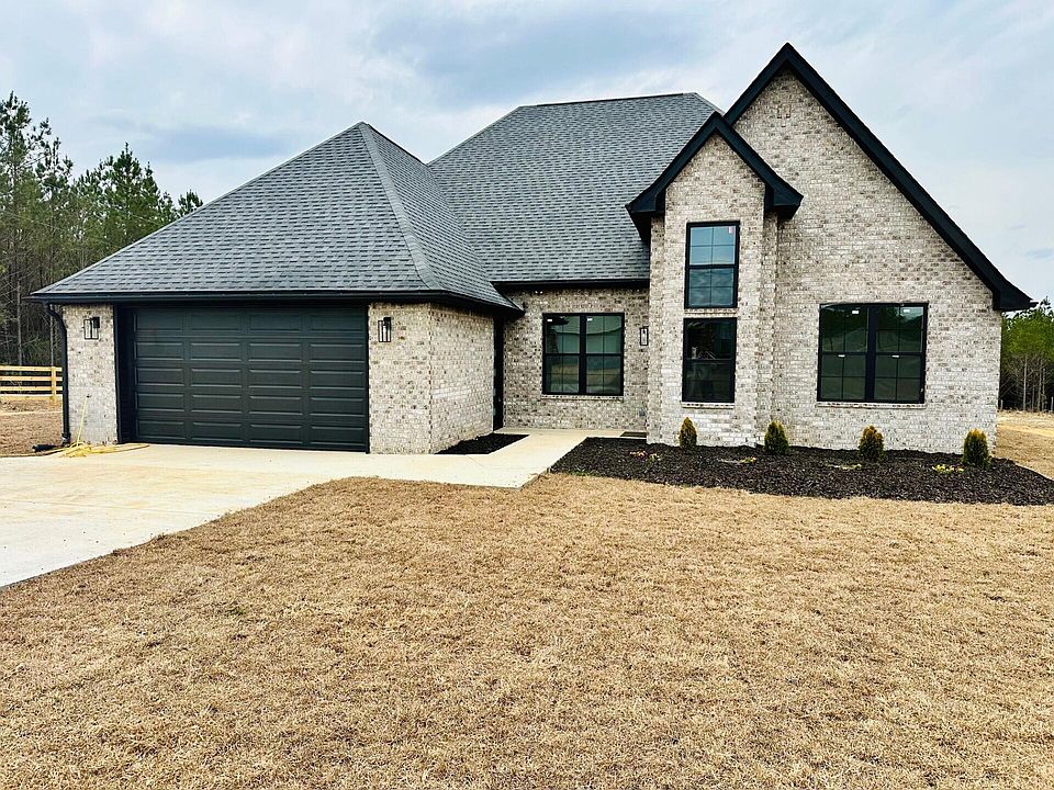 1st image of 77 Bates Ave