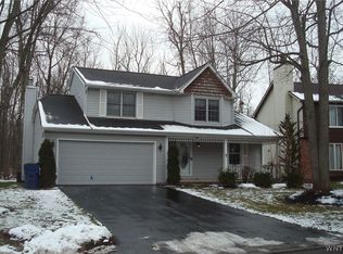 444 Rambling Rd, East Amherst, NY 14051