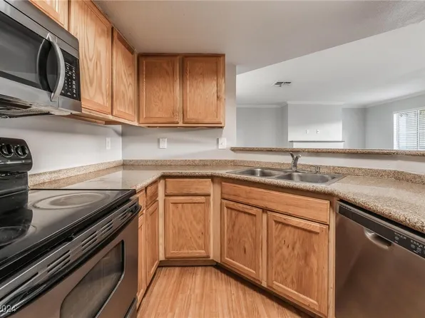 8600 W Charleston Blvd APT 2163, Las Vegas, NV 89117
