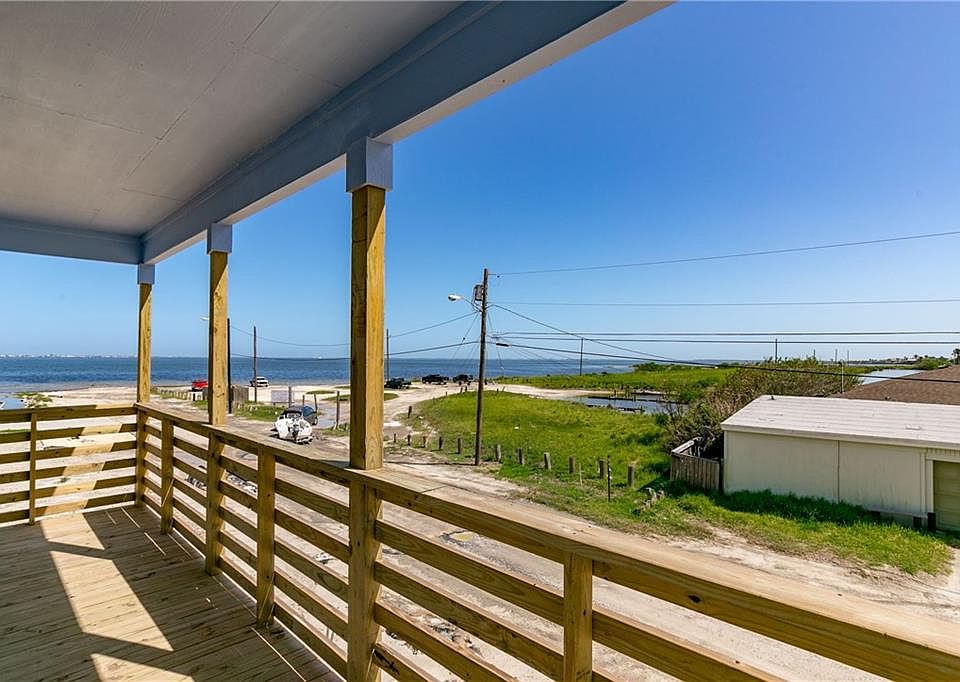 1st image of 113 Laguna Village Dr