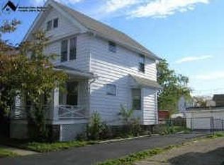 4695 Rockwood Rd, Garfield Heights, OH