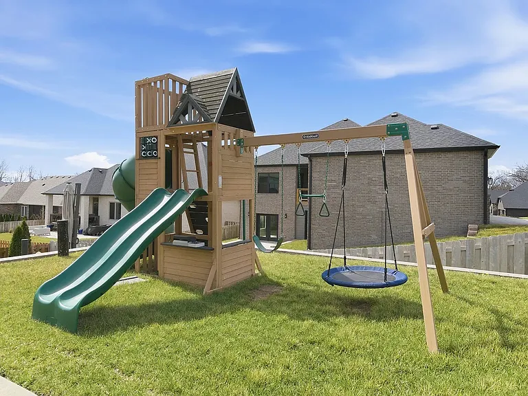 703 S Hickory Dr — Photo 45