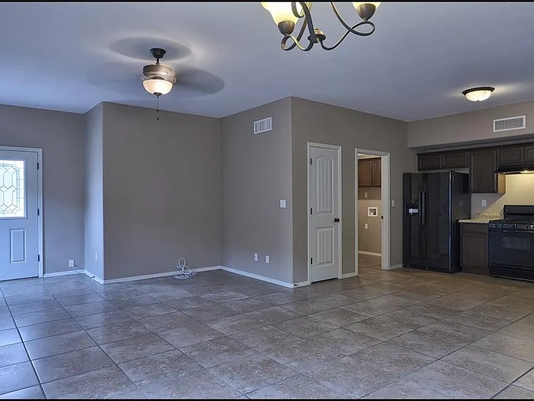 14302 Pancho Gonzalez Ct #A — Photo 6