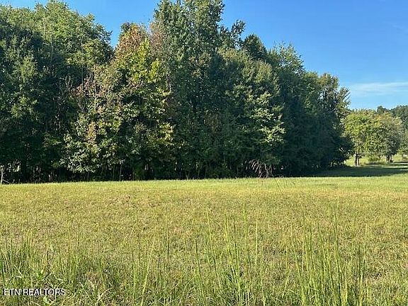 5th image of 966 Red Hill Rd