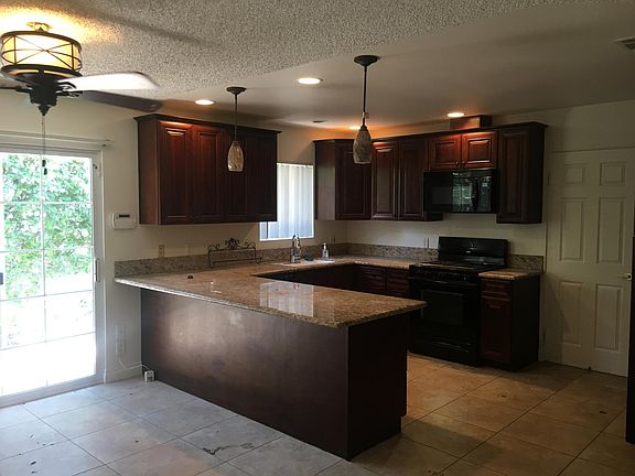 2nd image of 51611 Avenida Rubio