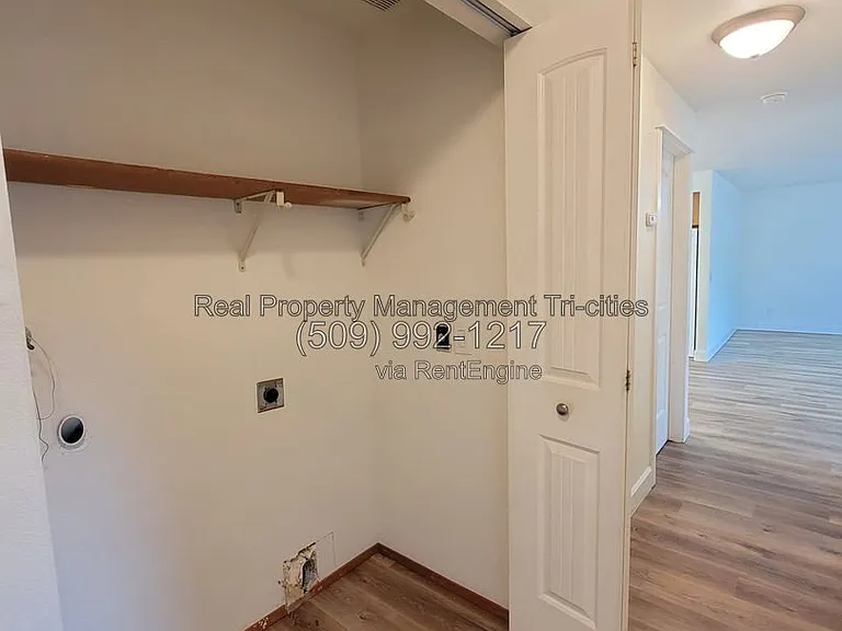 249 Rachel Rd — Photo 20