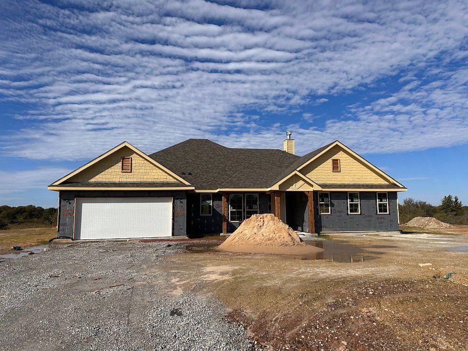 1st image of 122 Brush Creek Dr