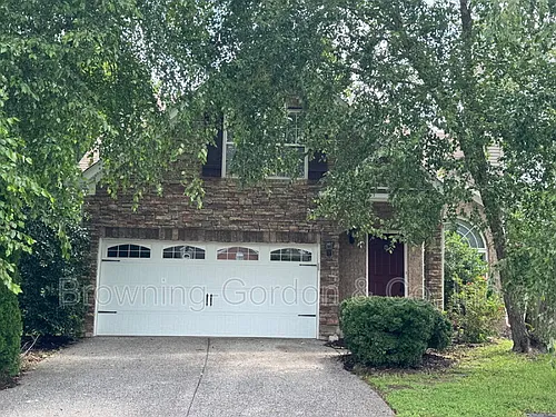 212 Claybrook Ln Photo 1