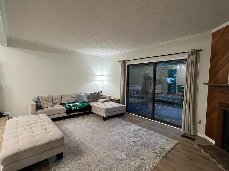 Burcham Dr — Photo 12