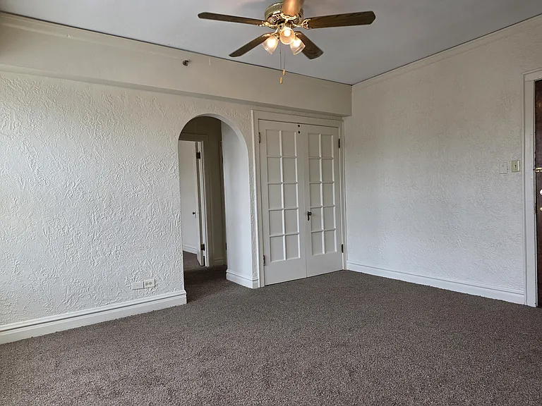 126 N Genesee St #308 — Photo 9