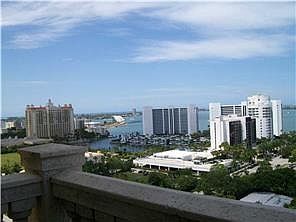 4th image of 750 N Tamiami Trl Unit Penthouse 07