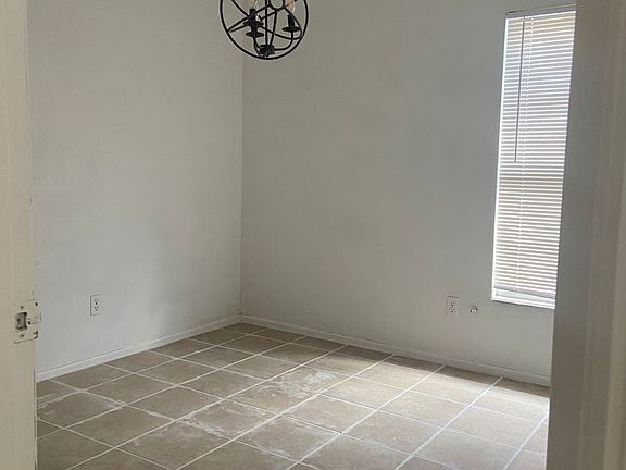 4th image of 1255 Cleveland Ave