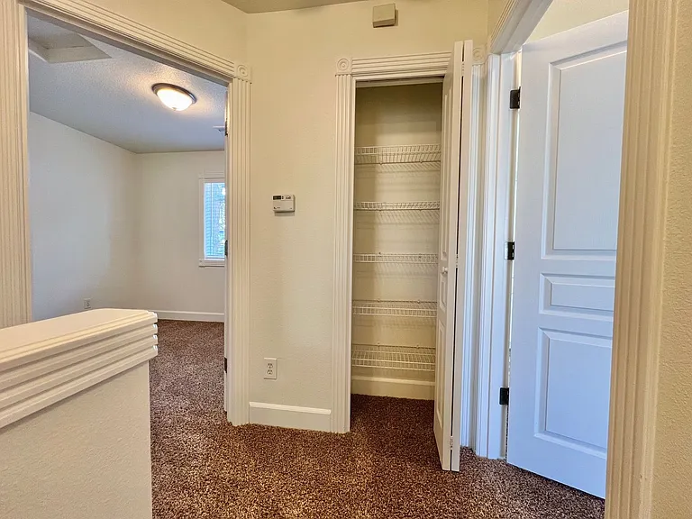 16733 NE Halsey St — Photo 12
