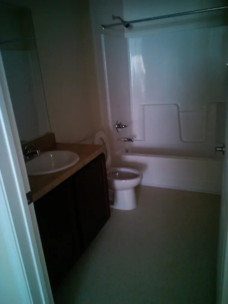 Sea Pointe Apartments — Photo 4