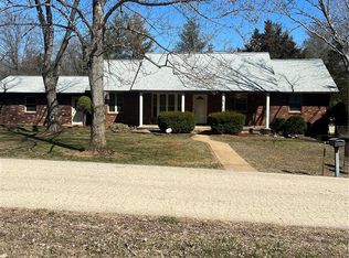 3327 Burton Rd, Farmington, MO 63640