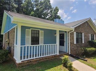 8460 Pineland Dr, Jonesboro, GA 30238