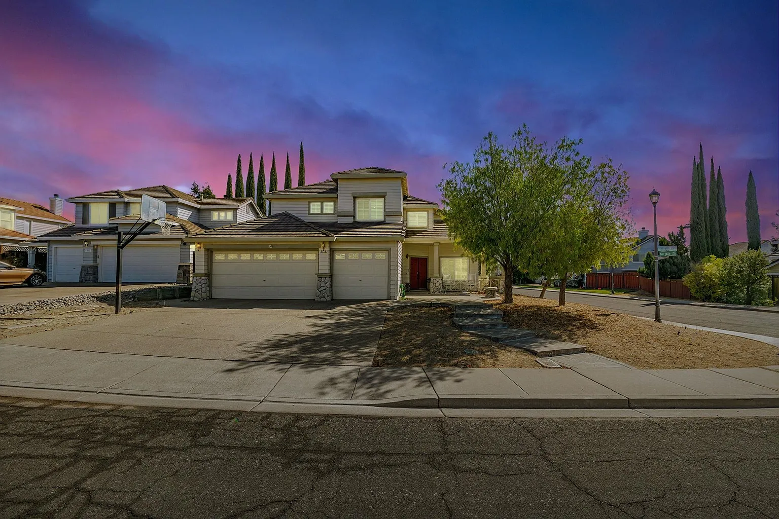5115 Equestrian Ct photo 1