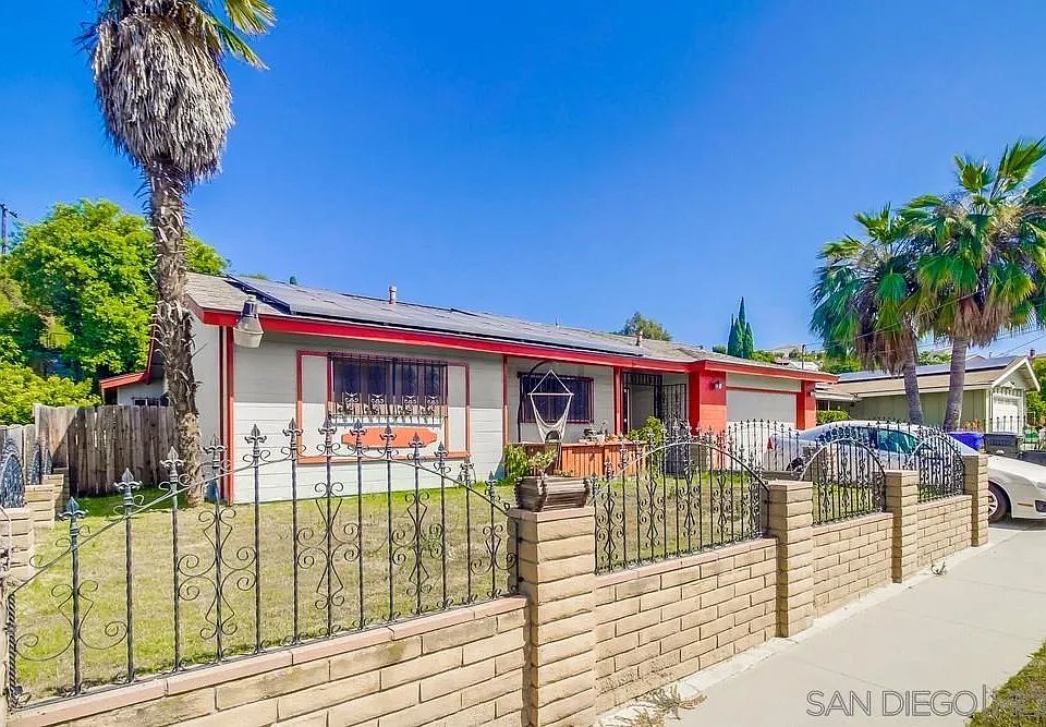 1st image of 6458 Hayward Way