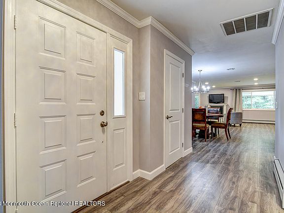 2nd image of 16 Canterbury Lane