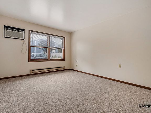 5th image of 414 Doty St #7