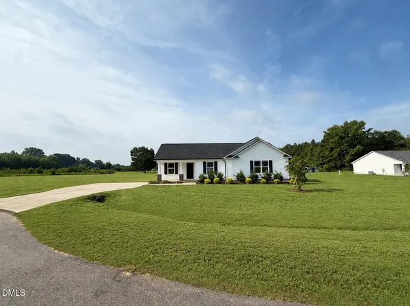 186 Pate Landing Dr, Selma, NC 27576