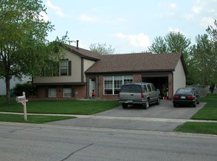 1435 Windjammer Ln, Hanover Park, IL 60133