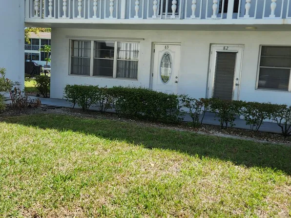 96 Andover D #96, West Palm Beach, FL 33417
